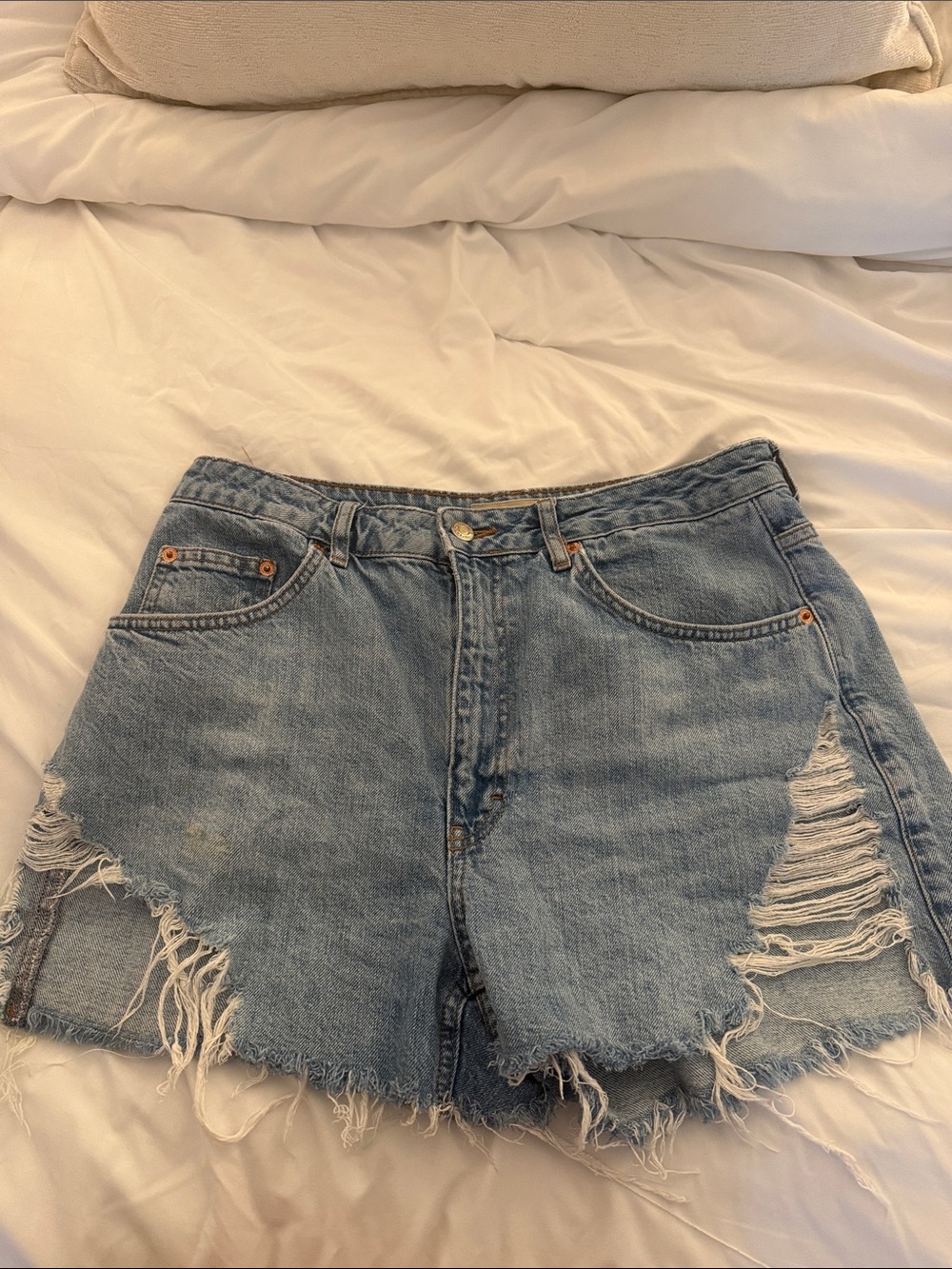 Top Shop A-Line High Waist Distressed Denim Shorts - Light Blue. US size 10
